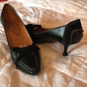 TOD’S heels